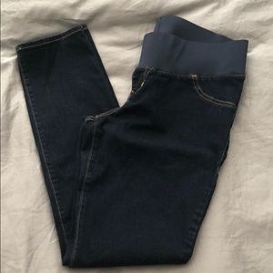 Old Navy skinny maternity jeans